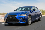 Lexus ES 350 F SPORT (versi&oacute;n para EE.UU.) F Sport (versi&oacute;n para EE.UU.) Turismo Ultra Sonic Blue Mica Exterior Frontal-Lateral 4 puertas