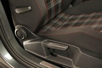 Volkswagen Golf GTI GTI Turismo Interior Mandos regulaci&oacute;n asientos 5 puertas