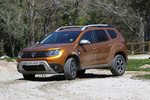 Dacia Duster dCi 80 kW (109 CV) 4x2 EDC Prestige Todo terreno Naranja Atacama Exterior Frontal-Lateral 5 puertas