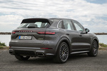 Porsche Cayenne E-Hybrid E-Hybrid Todo terreno Gris Cuarcita Metalizado Exterior Posterior-Lateral 5 puertas