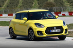 Suzuki Swift 1.4 BOOSTERJET Sport Turismo Champion Yellow Exterior Lateral-Frontal 5 puertas