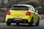 Suzuki Swift 1.4 BOOSTERJET Sport Turismo Champion Yellow Exterior Posterior-Lateral 5 puertas