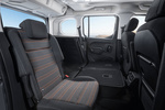 Opel Combo Gama Life Corto Life Innovation L (corto) Veh&iacute;culo comercial Interior Asiento trasero reclinable 5 puertas
