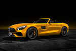 Mercedes-Benz AMG GT GT S Roadster GT S Roadster Descapotable AMG Solar Beam Exterior Frontal-Lateral 2 puertas