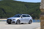 Audi A3 1.0 TFSI 85 kW (116 CV) S tronic 7 vel. S line Edition Sportback Turismo Plata Florete metalizado Exterior Frontal-Lateral 5 puertas