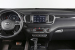 KIA Sorento 2.2 CRDi 8AT AWD GT Line Todo terreno Interior Consola Central 5 puertas