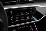 Audi A6 55 TFSI quattro S tronic S line Turismo Gris Suzuka metalizado Interior Pantalla del sistema multimedia 4 puertas