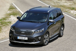 KIA Sorento 2.2 CRDi 8AT AWD GT Line Todo terreno Platinum Graphite Exterior Frontal-Lateral 5 puertas