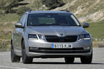 Skoda Octavia 1.4 TSI 110 CV GNC DSG Style Turismo familiar Beige Cappuccino Metalizado Exterior Frontal-Lateral 5 puertas