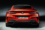 BMW Serie 8 M850i xDrive con paquete carbono M850i Coup&eacute; con paquete carbono Coup&eacute; Sunset Orange Exterior Posterior 2 puertas