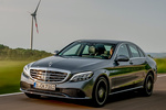 Mercedes-Benz Clase C C 200 Berlina Gama Clase C Turismo Gris selenita metalizado Exterior Frontal-Lateral 4 puertas