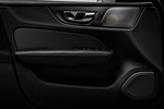 Volvo S60 T6 R Design Turismo Interior Detalle 4 puertas