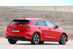 KIA ceed 1.4 T-GDi 103 kW (140 CV) 7DCT Gama Ceed Turismo Track Red Exterior Lateral-Posterior 5 puertas