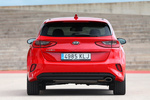 KIA ceed 1.4 T-GDi 103 kW (140 CV) 7DCT Gama Ceed Turismo Track Red Exterior Trasera 5 puertas