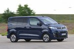 Citro&euml;n SpaceTourer BlueHDi 150 S&S Talla XS Feel Veh&iacute;culo comercial Azul Imperial Exterior Lateral-Frontal 5 puertas