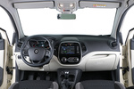 Renault Captur Energy TCe 66 kW (90 CV) Zen Todo terreno Interior Salpicadero 5 puertas