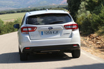 Subaru Impreza 1.6i Lineartronic Executive Turismo Crystal White Pearl Exterior Posterior 5 puertas