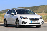 Subaru Impreza 1.6i Lineartronic Executive Turismo Crystal White Pearl Exterior Lateral-Frontal 5 puertas