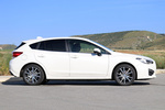 Subaru Impreza 1.6i Lineartronic Executive Turismo Crystal White Pearl Exterior Lateral 5 puertas