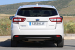 Subaru Impreza 1.6i Lineartronic Executive Turismo Crystal White Pearl Exterior Posterior 5 puertas