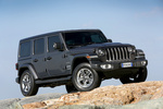 Jeep Wrangler 2.2 CRD 147 kW (200 CV) Sahara Todo terreno Gris granito Exterior Frontal 5 puertas