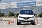 Renault Captur Energy TCe 66 kW (90 CV) Zen Todo terreno Blanco Glaciar Exterior Maniobra de Esquiva 5 puertas