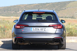 Audi A4 2.9 TFSi 450 CV RS 4 Avant Turismo familiar Gris Daytona efecto perla Exterior Posterior 5 puertas