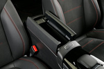 Mercedes-Benz Clase A A 200 7G-DCT AMG Line Turismo Interior Hueco portaobjetos 5 puertas