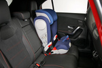 Mercedes-Benz Clase A A 200 7G-DCT AMG Line Turismo Interior Silla infantil 5 puertas