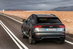 Audi Q8 50 TDI quattro tiptronic 210 kW (286 CV) Paquete deportivo S line Todo terreno Gris Daytona efecto perla Exterior Lateral-Posterior 5 puertas