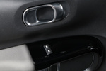 Citroën C4 Cactus  PureTech 130 S&S Shine (Ambiente Wild Grey) Turismo Interior Mandos puerta 5 puertas