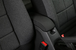 Citroën C4 Cactus  PureTech 130 S&S Shine (Ambiente Wild Grey) Turismo Interior Reposabrazos 5 puertas