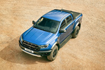 Ford Ranger Raptor 2.0 TDCI 157 kW (213 CV) 4x4 Aut. Raptor Doble Cabina Pick up Azul Ford Performance Exterior Frontal-Lateral-Cenital 4 puertas