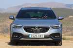 Opel Insignia 2.0 CDTi BiTurbo Start & Stop 154 kW (210 CV) 4x4 AT8 Country Tourer Turismo familiar Plata Magnetic Exterior Frontal 5 puertas