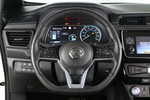 Nissan LEAF 40 kWh Tekna Turismo Interior Volante 5 puertas