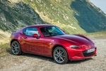 Mazda MX-5 2.0 SKYACTIV-G 184 CV RF Descapotable Soul Red Crystal Exterior Lateral-Frontal 2 puertas