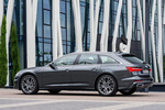 Audi A6 Avant 50 TDI quattro tiptronic Avant S line deportivo y exterior Turismo familiar Gris Daytona Exterior Lateral-Posterior 5 puertas