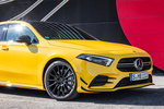 Mercedes-Benz Clase A AMG 35 4MATIC AMG 35 4MATIC Paquete aerodin&aacute;mico AMG Turismo Sun Yellow Exterior Frontal 5 puertas
