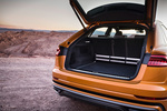 Audi Q8 Gama Audi Q8 Paquete deportivo S line Todo terreno Naranja Drag&oacute;n Metalizado Interior Maletero 5 puertas