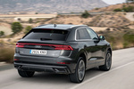 Audi Q8 50 TDI quattro tiptronic 210 kW (286 CV) Paquete deportivo S line Todo terreno Gris Daytona efecto perla Exterior Lateral-Posterior 5 puertas