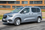 Opel Combo Gama Life Corto Life Innovation L (corto) Veh&iacute;culo comercial Gris Perla Exterior Frontal-Lateral 5 puertas