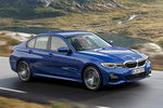 BMW Serie 3 330d xDrive Aut. M Sport Turismo Azul Portimao Exterior Frontal-Lateral 4 puertas