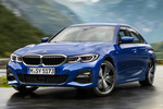 BMW Serie 3 330d xDrive Aut. M Sport Turismo Azul Portimao Exterior Frontal-Lateral 4 puertas