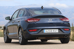 Hyundai i30 Fastback T-GDi 1.4 103 kW (140 CV) DCT Fastback Style Turismo familiar Stargazing Blue Exterior Lateral-Posterior 5 puertas