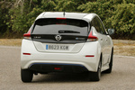 Nissan LEAF 40 kWh Tekna Turismo Blanco Perlado Exterior Posterior-Lateral 5 puertas