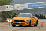 Ford Mustang Fastback 5.0 Ti-VCT 331 kW (450 CV) Fastback GT Coup&eacute; Naranja Fuego Exterior Maniobra de Esquiva 2 puertas