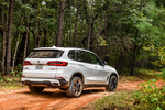 BMW X5 xDrive40i xLine Todo terreno Mineralweiss metalizado Exterior Frontal-Lateral 5 puertas