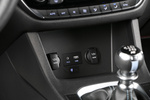 Hyundai i30 2.0 T-GDi 202 kW (275 CV) N Performance Turismo Interior Conexi&oacute;n fuentes externas 5 puertas