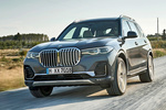 BMW X7 xDrive40i Design Pure Excellence Todo terreno Artic grey Exterior Frontal-Lateral 5 puertas
