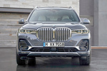 BMW X7 xDrive40i Design Pure Excellence Todo terreno Artic grey Exterior Frontal 5 puertas